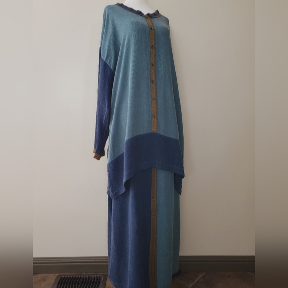 Vintage Dresses & Skirts - Joey Bisque Vintage Skirt Set